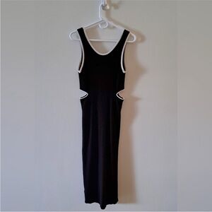HOUSE OF HARLOW 1960 knit black and white cut out dress